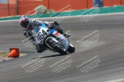 media/Apr-20-2025-AHRMA (Sun) [[393a79c373]]/Race/Group 7/Turn 4b/